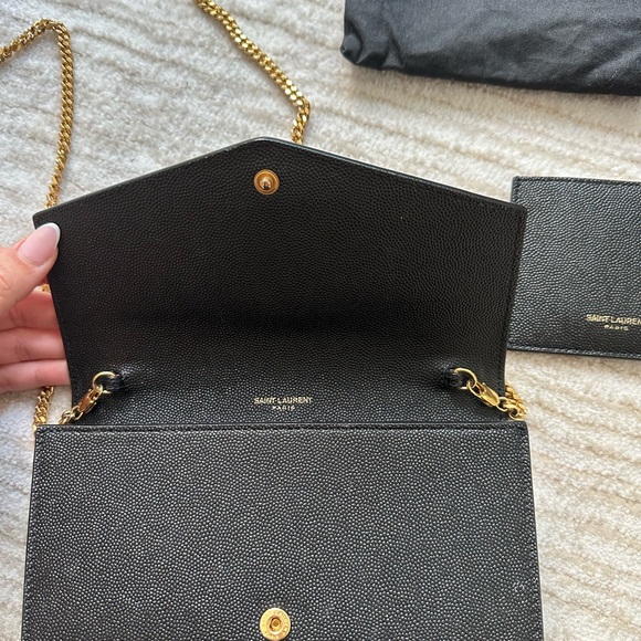 Saint Laurent Uptown Wallet on Chain with cardholder - Picture 4 of 8